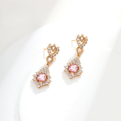 Wholesale Vintage Elegant Micro Studded Zirconium Plated 18k Gold Alloy Earrings