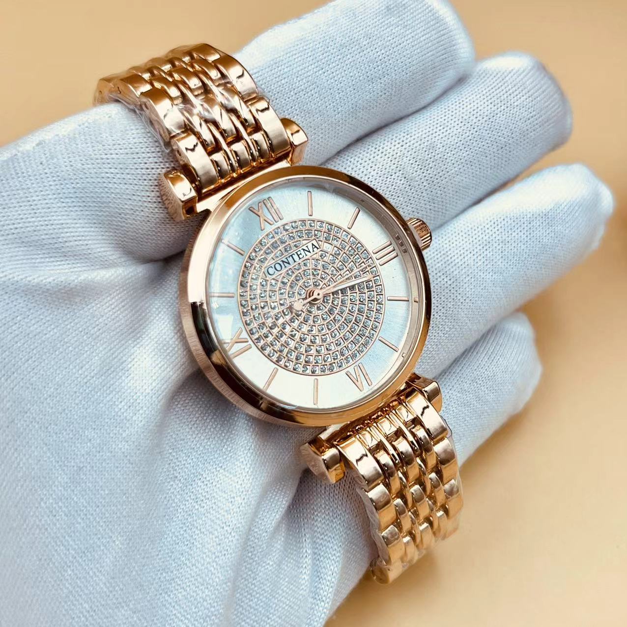 Women's Exquisite Fashion Steel watch