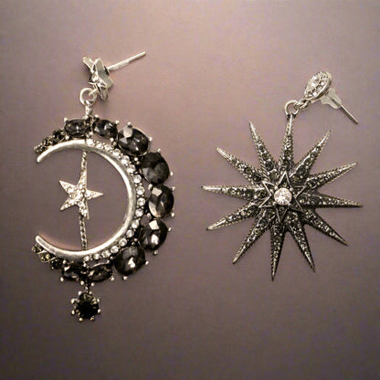 Zinc Alloy Star and Moon Asymmetric Earrings