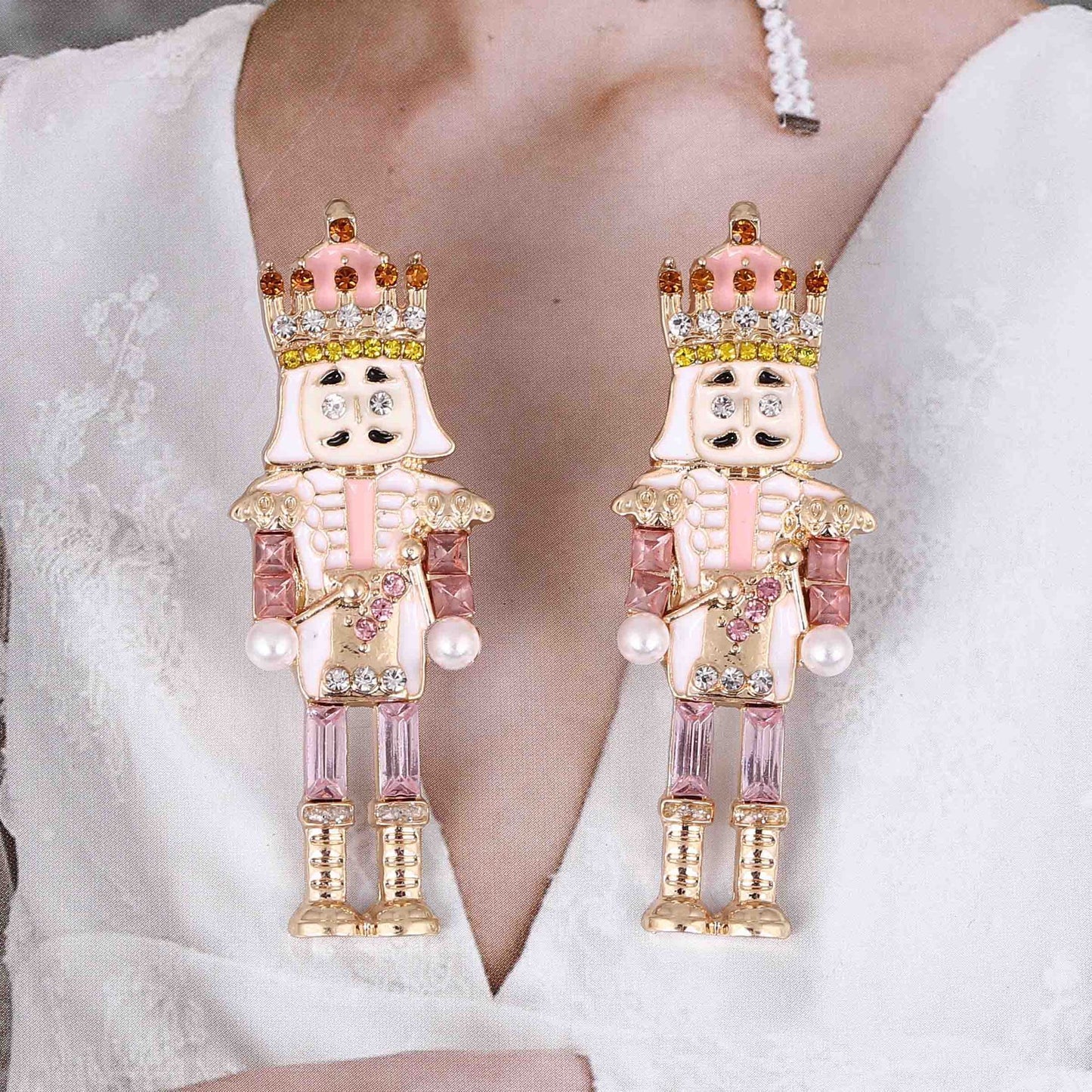 Alloy Diamond Drip Oil Soldier Creative Earrings