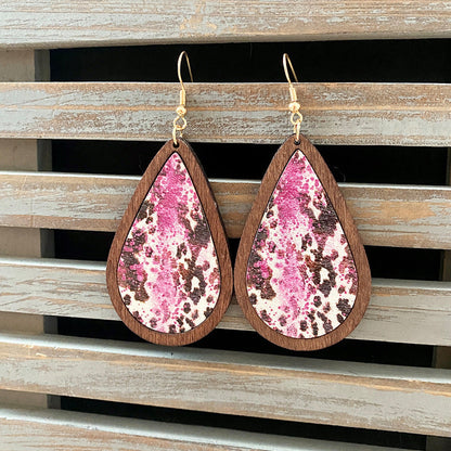 Western Vintage Water Drop Pattern Wooden Earrings