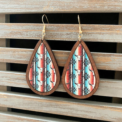 Western Vintage Water Drop Pattern Wooden Earrings