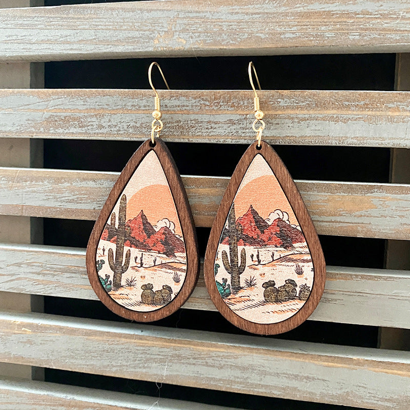 Western Vintage Water Drop Pattern Wooden Earrings