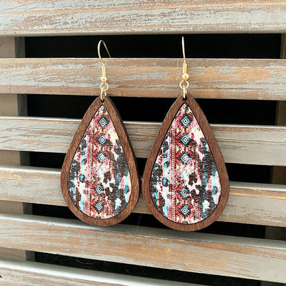 Western Vintage Water Drop Pattern Wooden Earrings