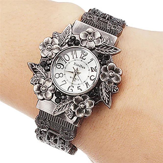 Women Retro Bangle Watch