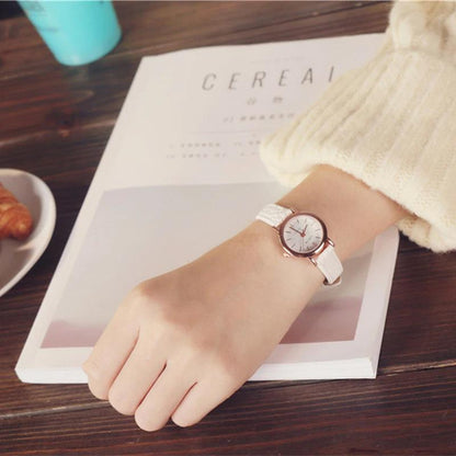 Vintage Women's Watch Brown Leather Elegant Wristwatches For Ladies Small Dial Fashion Quartz Clock Simple Sale relogio feminino