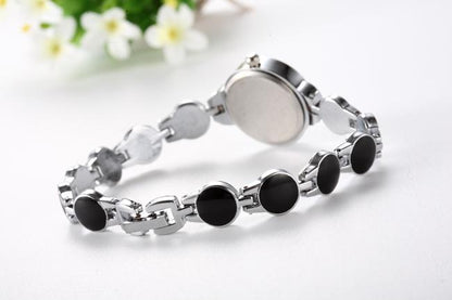 Wholesale Quartz Dial Black Stone Silver Bracelet Women Wristwatch