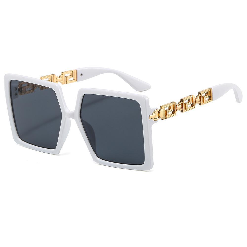 Women Chain Box Summer Sunglasses