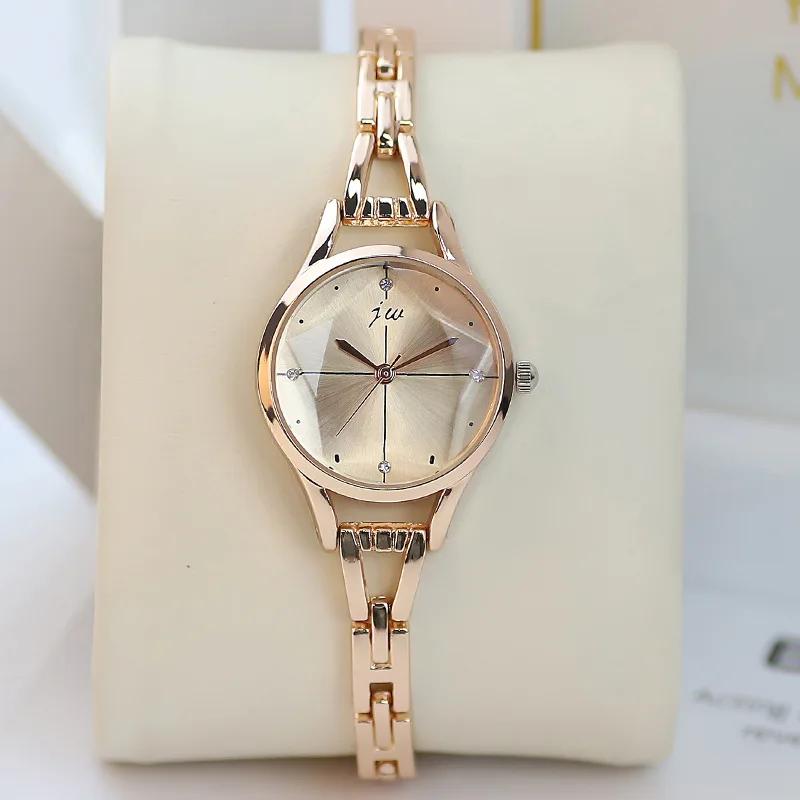 Women Elegant Fashion Quartz Bracelet Watch